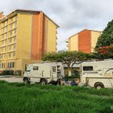 Unser zu Hause für fast eine Woche, die Sackgasse hinter dem Hotel Country Inn. 
