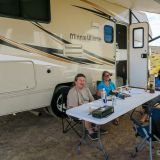 Freude herrscht! Wir bekommen Besuch aus der Schweiz. Zusammen mit Sarah und Beat machen wir die Nationalparks Utahs unsicher.
