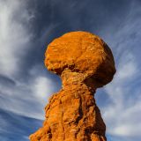 Der Balanced Rock im Arches NP.
