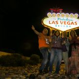 Wir treffen in Las Vegas ein. Natürlich darf das obligate FABULOUS LAS VEGAS an dieser Stelle nicht fehlen.
