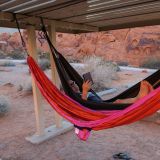 Zusammen mit Mario und Steffi, sowie Romana und Adi geht's nochmals ins Valley of Fire. Da wir diese Gegend bereits kennen, können wir uns gemütlich in die Hängematte werfen und das Dolce far niente geniessen.
