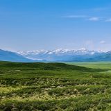 Bei diesem Ausblick nehmen wir es gerne gemütlich und stoppen alle paar Kilometer um die Landschaft regelrecht zu verinnerlichen.
