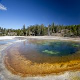 Der "Beauty Pool" im "Upper Geyser Basin" hat seinen Namen definitv verdient.
