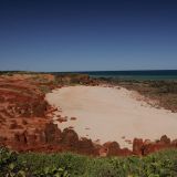 Das "Cape Leveque" ist bekannt für seine schönen Strände und ausserdem für die rotleuchtenden Felsen. 
