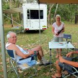 Darauf haben wir uns auch lange gefreut, auf Karin und Klaus, welche wir vor ein paar Monaten in Adelaide kennengelernt haben. Zum Wiedersehen und zugleich auch letzten Abend lässt Karin die Korken knallen. Es war ein super Tag mit Euch Beiden und wir sehen uns wieder, gar keine Frage. 
