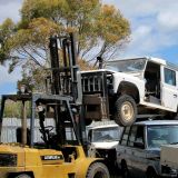So sieht eine Organtransplantation bei Fahrzeugen aus. Land Rover Nummer 558 spendiert ...
