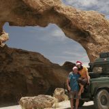 Weihnachtsfoto vor dem Rock Arch, ebenfalls im Namib-Naukluft N.P.
