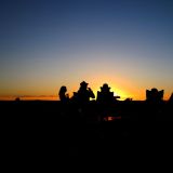 So lässt es sich leben. Sonnenuntergang über dem Red Dune Camp.
