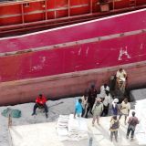 In den Hafen Afrikas wird sehr viel diskutiert, und wenig gearbeitet.
