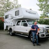 Jaaa, endlich sind wir wieder on the road. Mit einem Ford F350, 6,7l V10 Turbodiesel und 400 PS werden nun Kanadas Strassen unsicher gemacht. 
