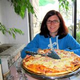Belohnung nach einer anstrengenden Wanderung. Na ja, der Hunger war wohl etwas grösser als der Verstand. 
