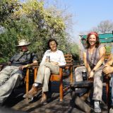 Ahhh… so lässt es sich hier aushalten. Ein kühles Blondes mit Blick auf den Okavango River…

