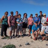 Die Teilnehmer unserer Galápagos-Kreuzfahrt, eine kunterbunte und fröhliche Gruppe verschiedenster Herkunftsländer. Toll war's, bis zum nächsten Mal in 15 Jahren. (Foto von Majanta.net)