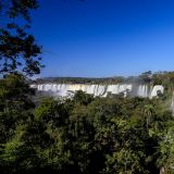 Bei den Iguazu-Fällen angekommen, besuchen wir als erstes die argentinische Seite dieser Touristen-Attraktion.
