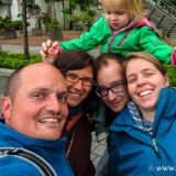 In Vancouver treffen wir Gaby (Rogers Cousine) mit Gian-Carlo und der herzigen Ilaria. Die Drei machen eine 3-monatige Auszeit und beginnen ihre Tour in Kanada. Zusammen verbrachten wir einen lustigen Nachmittag.
