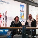 Wir holen Anitas Vater und Milly am Flughafen in Vancouver ab. Trotz langer Anreise kommen sie sichtlich vergnügt aus dem Terminal.
