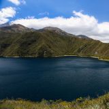 ... und liegt gerade mal eine halbe Autostunde von Otavalo entfernt.
