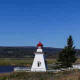 Nicht so berühmter Leuchtturm wie bei Peggys Cove - dafür keine Leute und schönes Wetter. 
