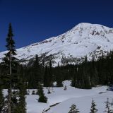 Blick auf den Mount Rainier, dem höchsten Vulkan der Kaskaden.
