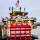 In New Orleans angekommen, besichtigen wir die hiesigen Sehenswürdigkeiten, wie zum Beispiel das Flussdampfschiff "Natchez" auf dem Mississippi.
