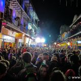 ... der überfüllten Bourbon-Street.
