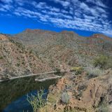 Nachdem wir im Visitor-Center unser Camping-Permit erstanden haben, begeben wir uns zurück auf den Apache-Trail ...
