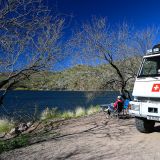 ... und richten uns im Burnt Corral Campground am Apache Lake für ein paar Tage gemütlich ein.
