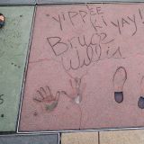 Die Abdrücke von Bruce Willis sind uns dann aber doch eine Nummer zu gross.
