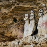 Aufgrund ihrer unerreichbaren Lage in der Felswand und so von menschlichen Übeltätern geschützt, sind die Sarkophage immer noch sehr gut erhalten.
