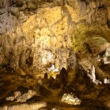 Das ganze Höhlensystem ist eines der grössten der Welt. Der "Big Room" hat eine Gesamthöhe von über 90 Meter.
