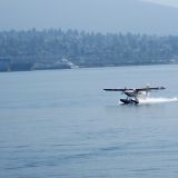Wasserflugzeug beim Take off
